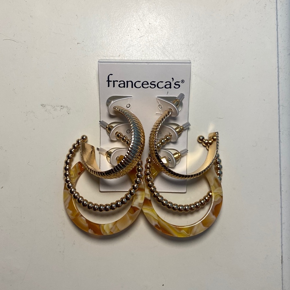 NWT Francesca’s Collection 3 Hoop Gold Earring Set
